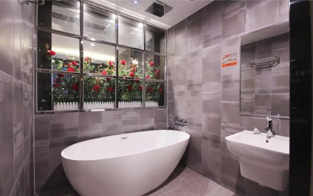 Idea Hotel
