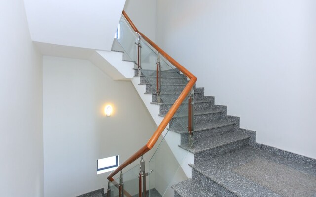 Phat Tai Hotel And Apartment by Oyo Rooms