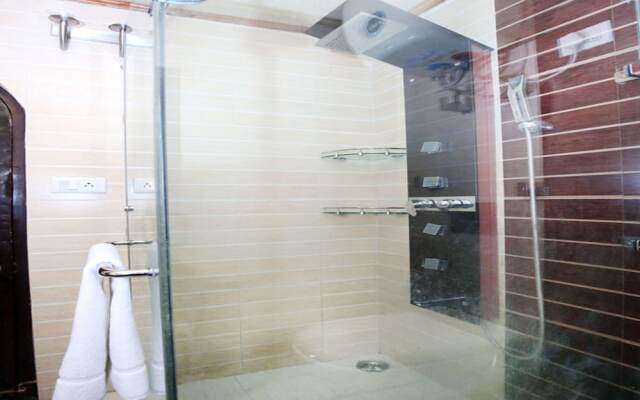 OYO 10746 Home 2BHK Luxurious Cottage Jakhu