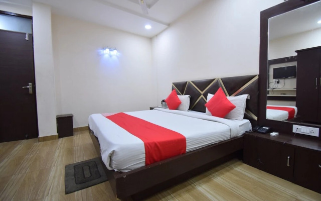 OYO 60291 Hotel Siddhi Vinayak