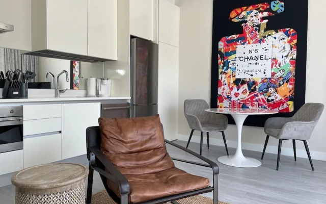 Cayman Luxury Rentals at The Grove