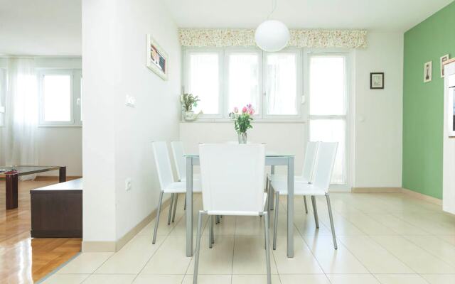 Apartment Sun