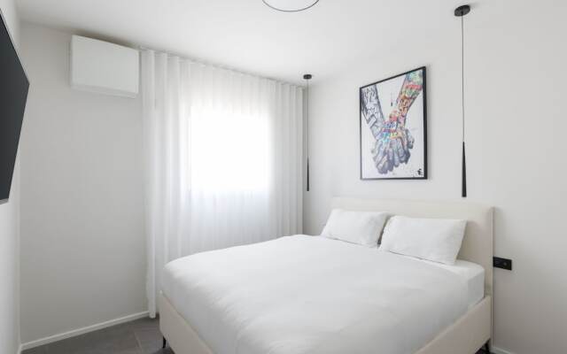 Skyline Serenity by tlv2rent