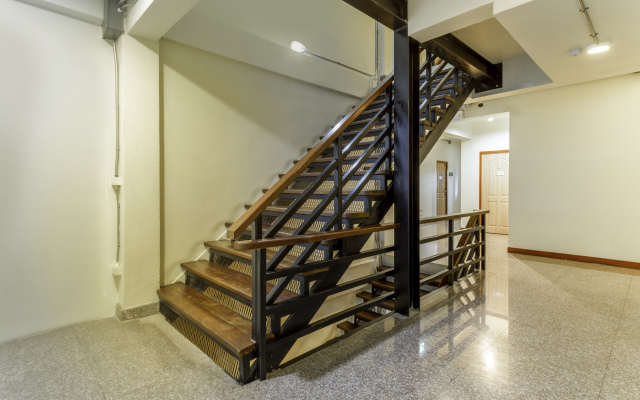 OYO 928 Leaf Hostel