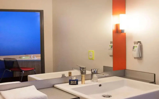 ibis Styles Romans Valence Gare Tgv