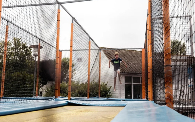 Comfortable Chalet With Dishwasher, Beach at Walkingdistance