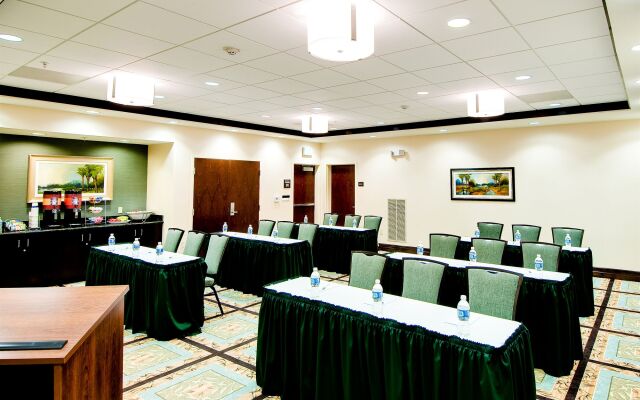 Hampton Inn & Suites Thousand Oaks, CA