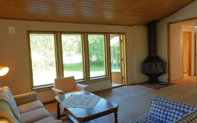 7 Person Holiday Home in Stromstad
