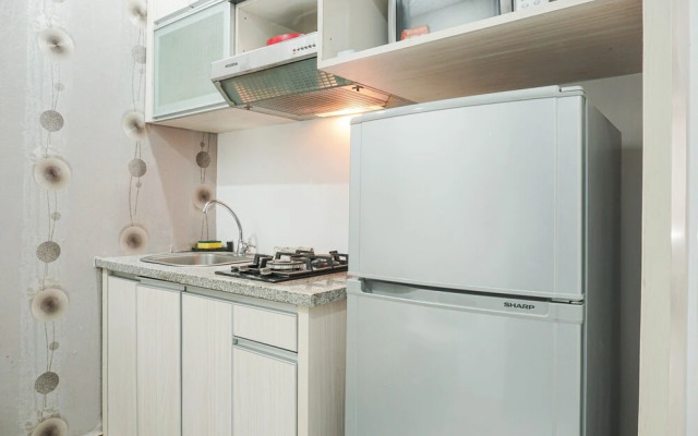 Simply Modern Classic Studio at Nifarro Apartment