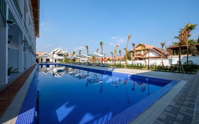 Amanda Hotel