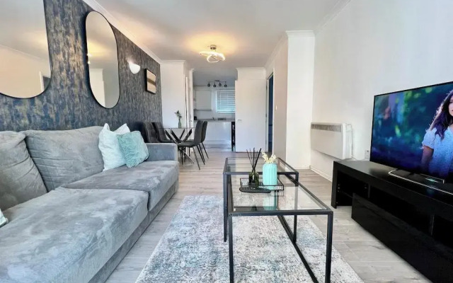 The Stratford, Autograph Collection