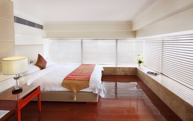 South & North International Apartment