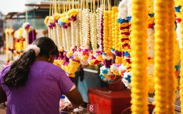 Expressionz Klcc by Mana Mana