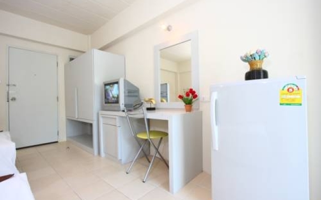 Dibuk Apartment