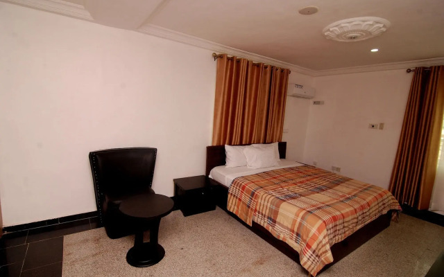 Belvoir Hotel