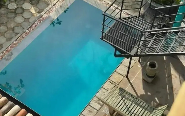 The Vitamin Sea Villa