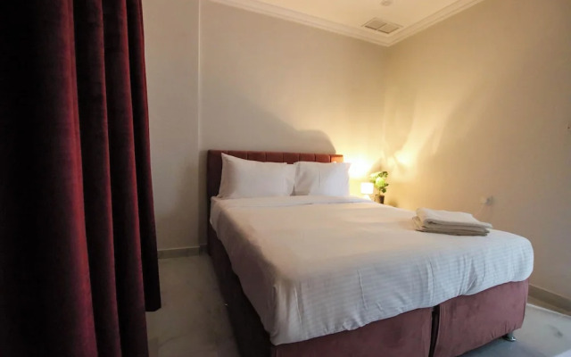 Star Night Furnished Apartments