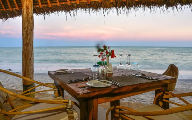 Ndame Beach Lodge