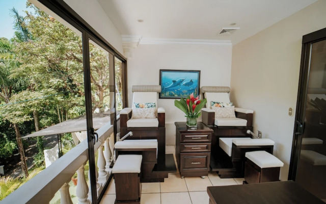 Vista Suites at Parador