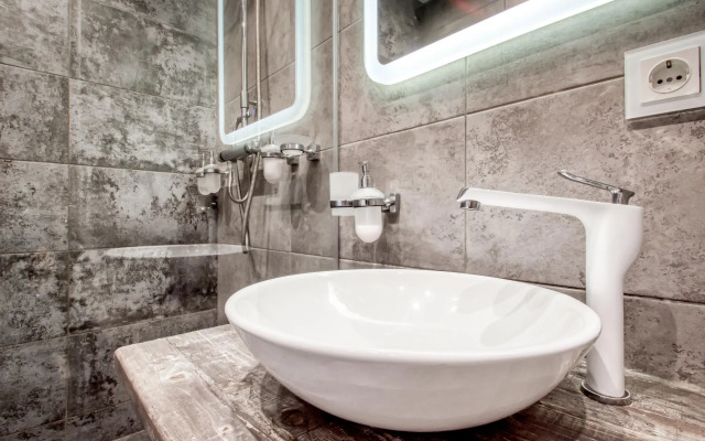 На квартире на улице Сколковская 3В