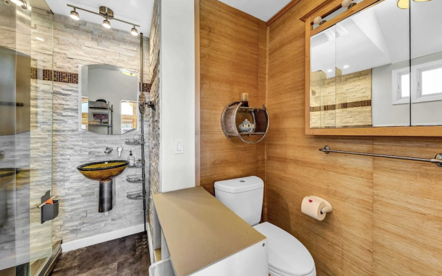 Snuggle Inn A Romantic Couples Retreat!