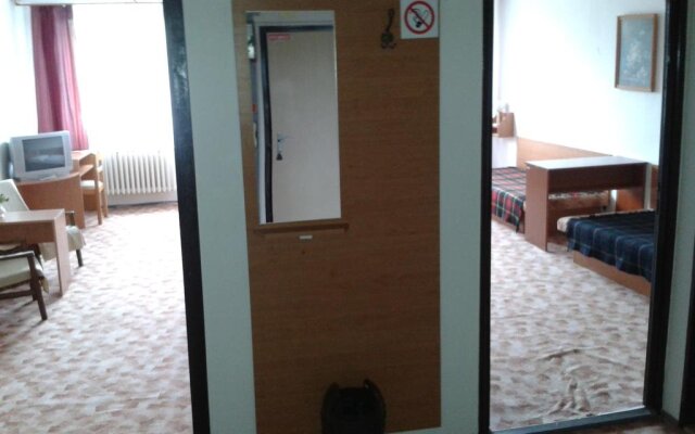 Garni Hotel Akadémia
