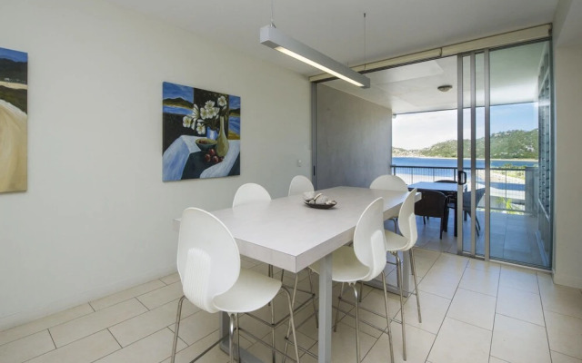 1 Bright Point Apartment 1502