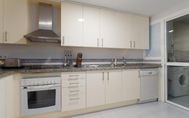 2147-Beautiful 2 bedrooms with sea view