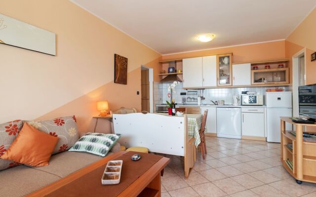 Attractive Villa Antonio Apartment in Opatija near Črnikovica Beach