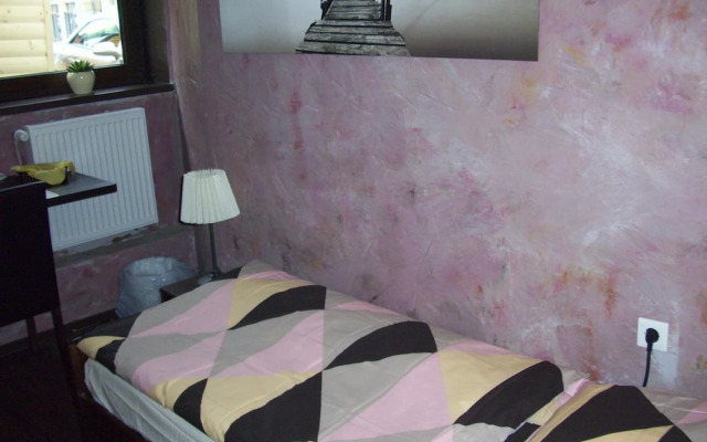fritzis arte rooms