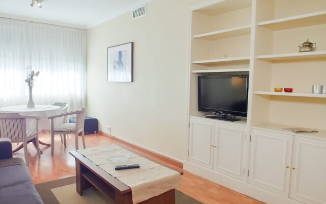 DFlat Escultor Madrid 302 Apartments