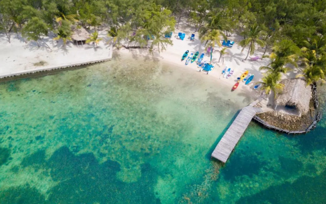 Thatch Caye Resort a Muy'Ono Resort