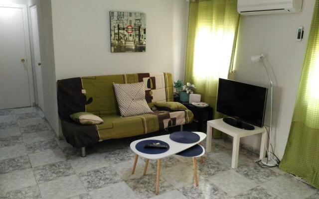 Pedregalejo Beach Apartment 4