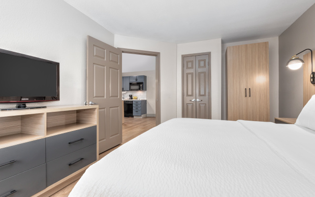 Candlewood Suites Houston (The Woodlands) by IHG