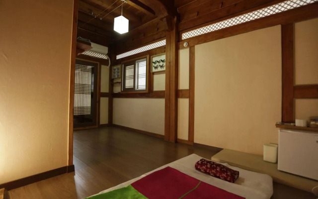 Jeonju Hanok Village Seoro