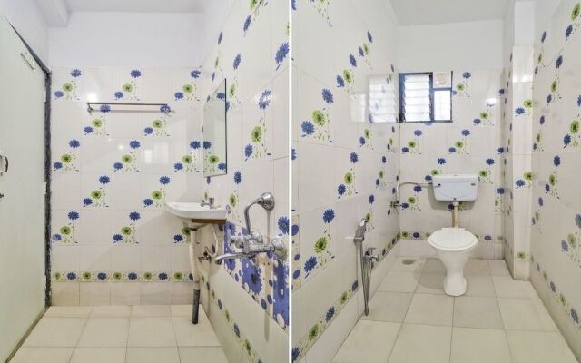 Oyo Flagship 29595 Hotel Akash Executive