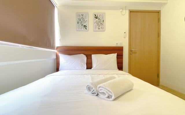 Homey 2Br With Work Space At Meikarta Apartment