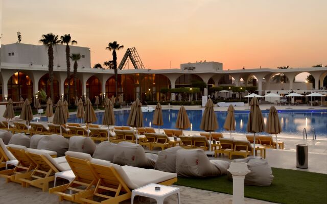 Pyramids Park Resort Cairo