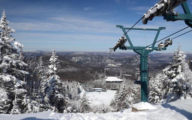 Le Manoir 106-7 by Escapades Tremblant