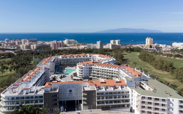 Gara Suites Golf & SPA