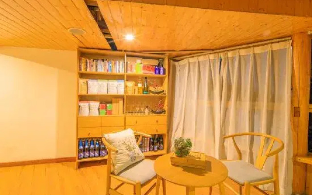 Picking up Light Preface·Xiansi Homestay