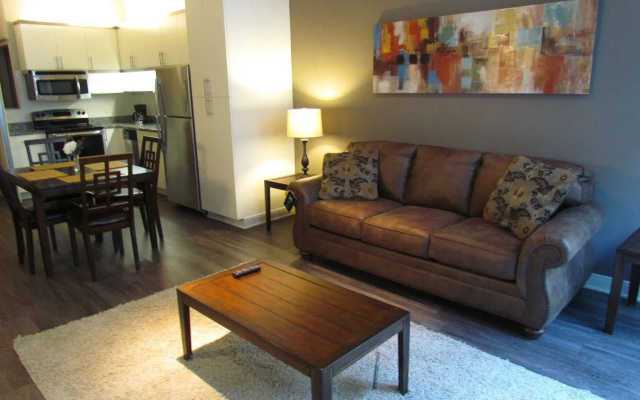 Luxury Loft Next to Staples Center