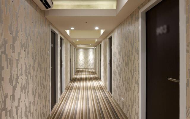 RF Hotel - Zhongxiao