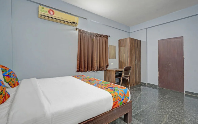 Fabhotel Luxury Suites