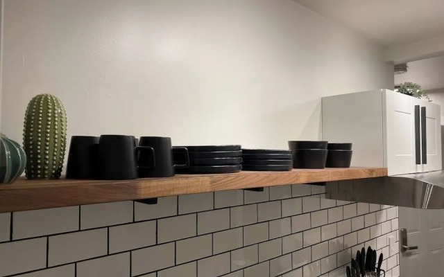 Central 2br Near Unveristy And Whyte Ave
