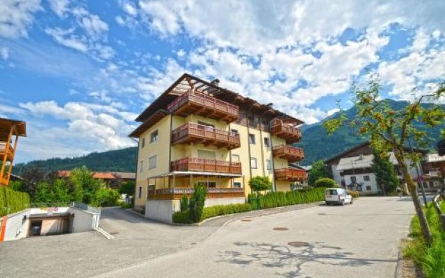 Ski & Golf Apartments by Kaprun Rentals