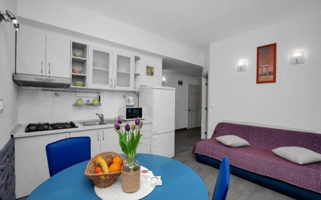 Apartments by the sea Drasnice, Makarska - 2581