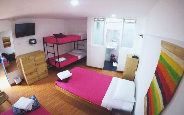 Hostal De La 57 - Hostel
