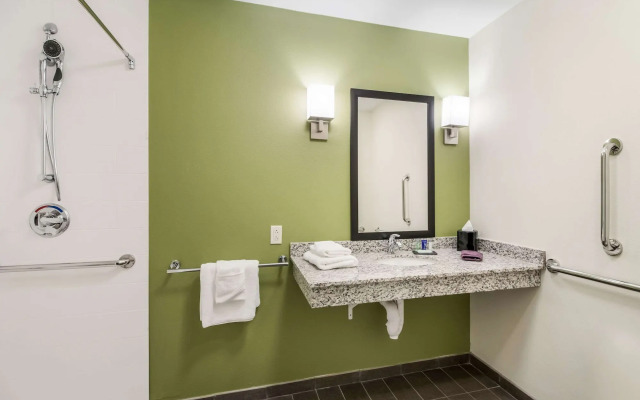 Sleep Inn at Discovery Park of America