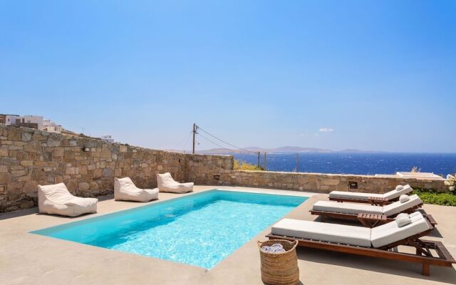 Nikoi Villas